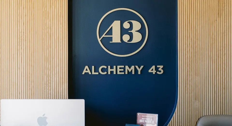 Alchemy 43 Flatiron reception desk