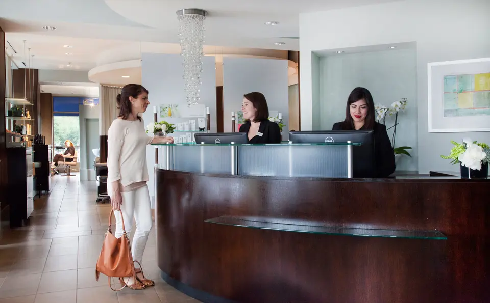 Front desk and reception lobby at Bella Sante's Wellesley spa