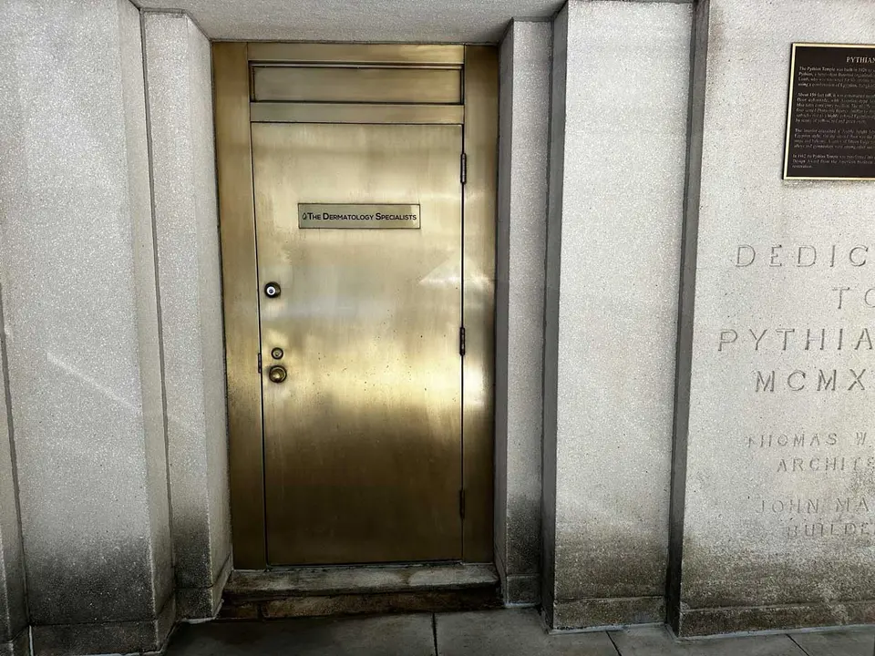 The Dermatology Specialists Upper West Side entrance