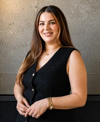 Ojeni Oroojian, DNP, FNP-C