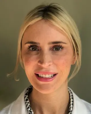 Erin, SkinHealth Centers team member headshot